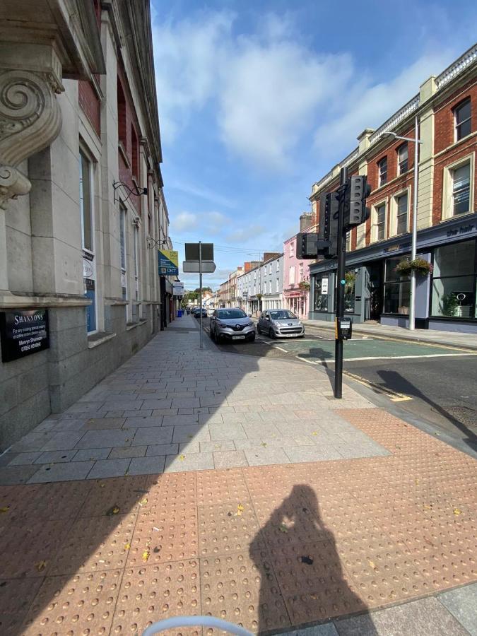Central Lisburn Duplex Apartment Siren Stays Exterior foto