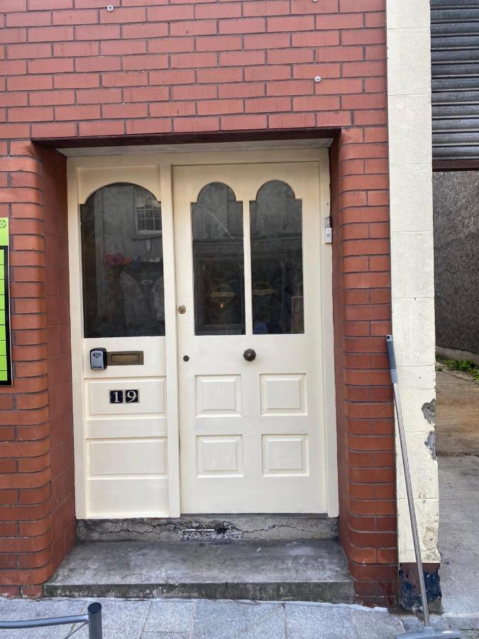 Central Lisburn Duplex Apartment Siren Stays Exterior foto